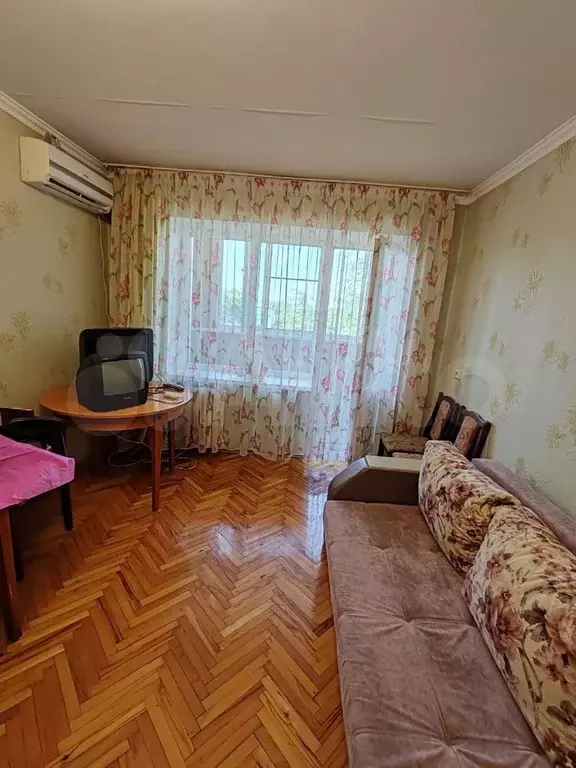 3-к. квартира, 56 м, 3/5 эт. - Фото 1