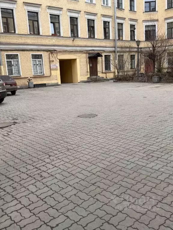 Гараж в Санкт-Петербург Лиговский просп., 21Б (12 м) - Фото 1