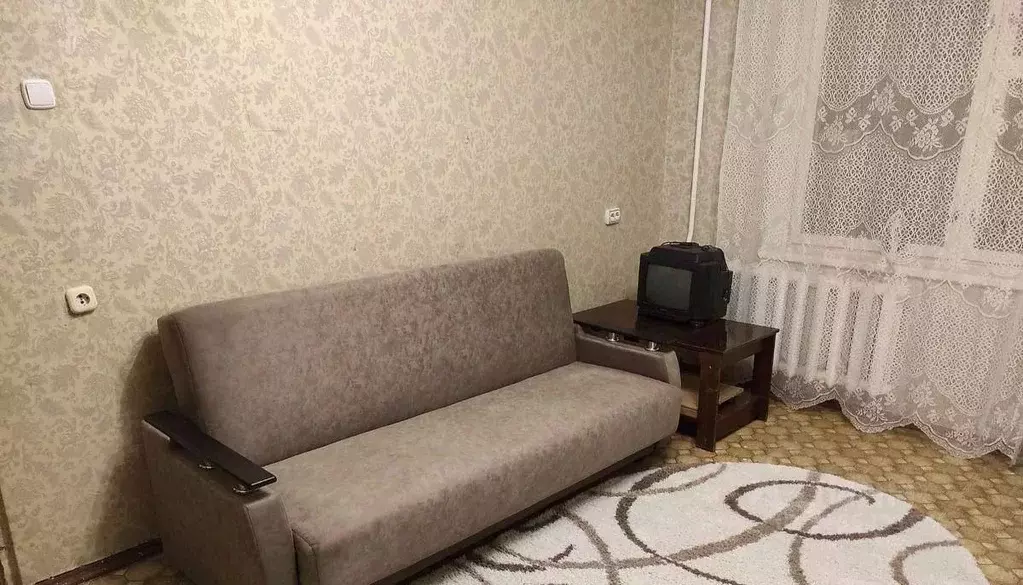 2-к кв. Ростовская область, Волгодонск В-6 кв-л,  (48.0 м) - Фото 1