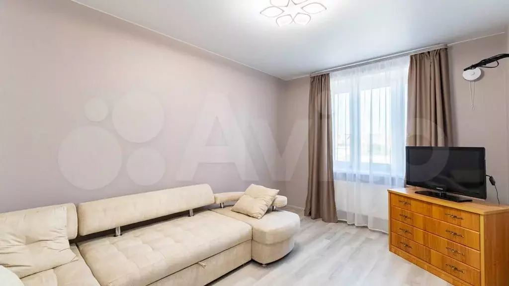 1-к. квартира, 35 м, 8/8 эт. - Фото 1