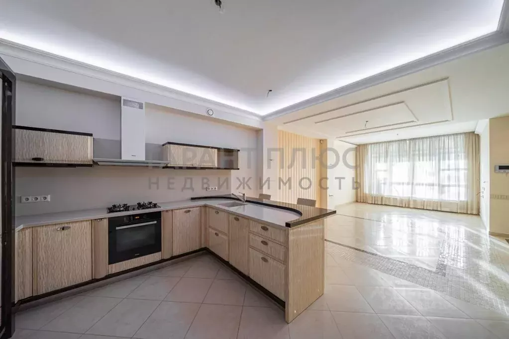 Таунхаус в Липецкая область, Липецк Нижняя Логовая ул., 4 (201 м) - Фото 0