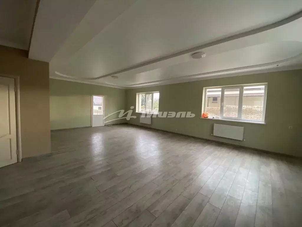 Дом в Крым, Симферопольский район, Добровское с/пос, с. Пионерское ул. ... - Фото 1