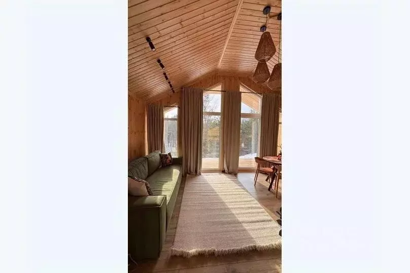 Дом в Алтай, Чемальский район, пос. Усть-Сема ул. Чуйская, 20 (44 м) - Фото 1