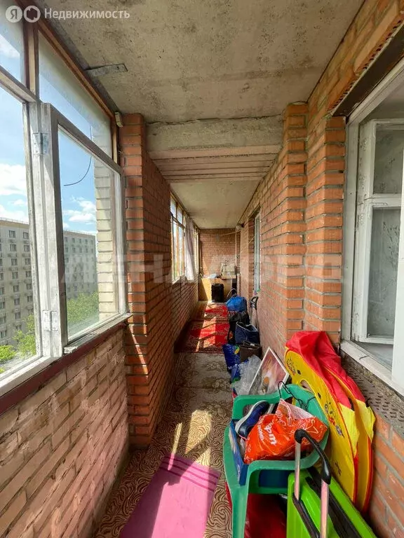 3-комнатная квартира: Ростов-на-Дону, микрорайон Рабочий Городок, ... - Фото 0