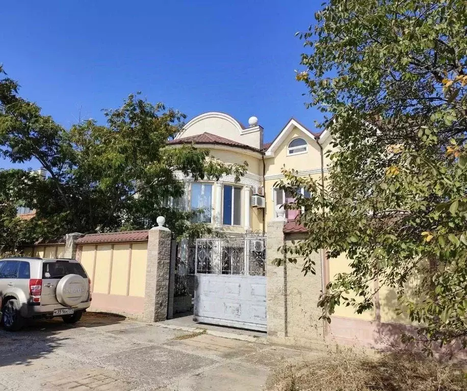 Дом в Крым, Керчь ул. Ленина (558 м) - Фото 1