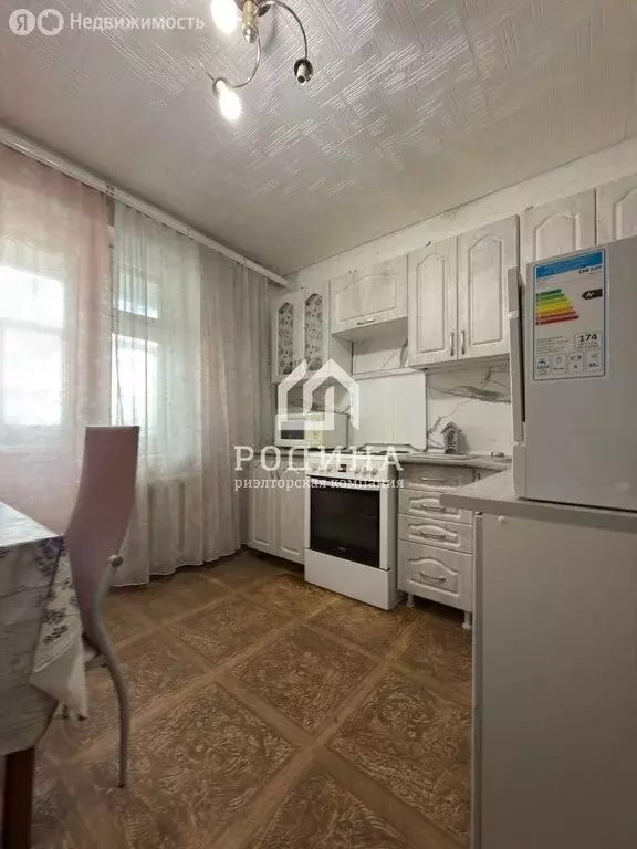 3-комнатная квартира: Комсомольск-на-Амуре, микрорайон Дружба, 8 (61.9 ... - Фото 1