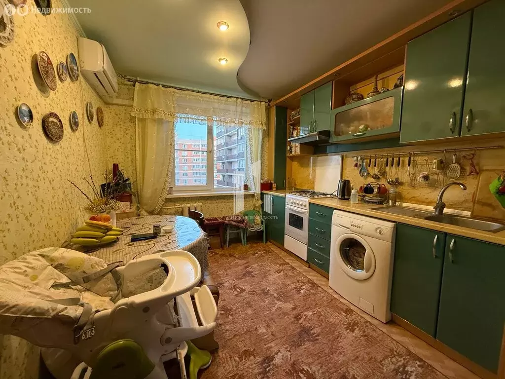 3-комнатная квартира: Новороссийск, Пионерская улица, 21Б (62 м) - Фото 0