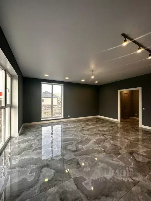 Таунхаус в Свердловская область, Среднеуральск ул. Весенняя, 4/2 (194 ... - Фото 1