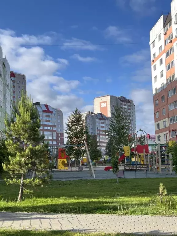 2-к кв. Алтайский край, Барнаул проезд Южный Власихинский, 44 (51.0 м) - Фото 0
