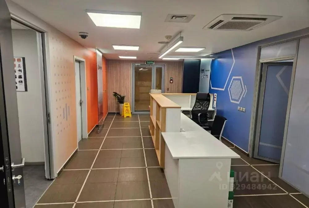 Офис в Москва Якиманская наб., 4С1 (775 м) - Фото 1