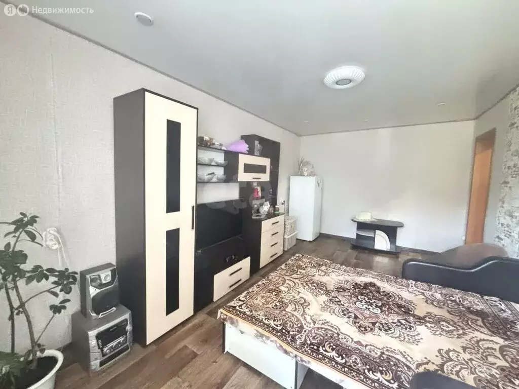 2-комнатная квартира: Ирбит, улица Калинина, 21А (44.3 м) - Фото 0