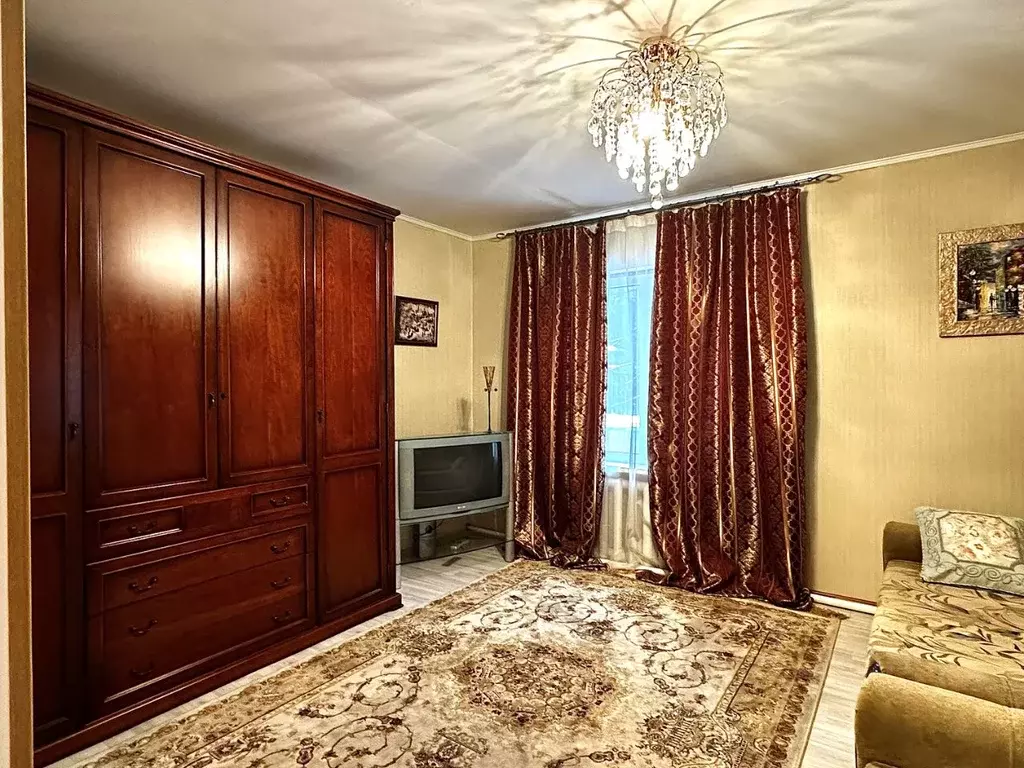 Дом в Московская область, Королев Болшево мкр, Звездная ул., 18 (100 ... - Фото 1