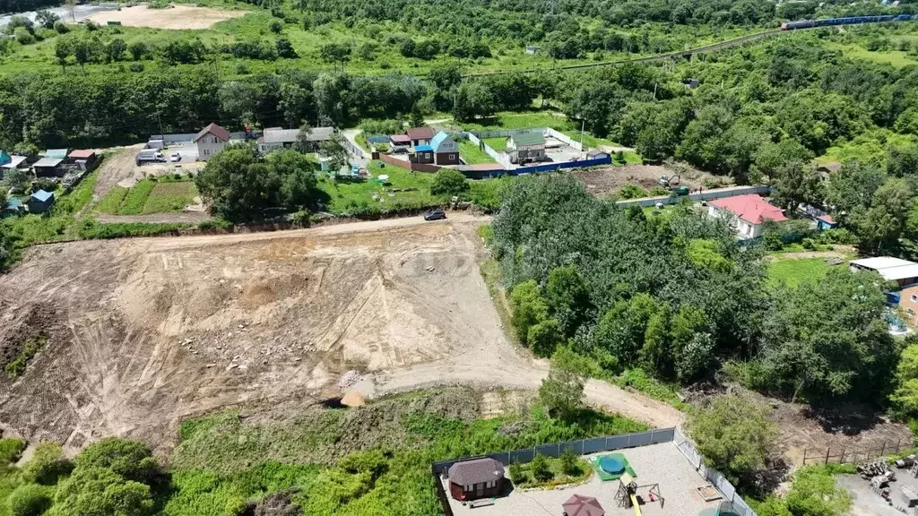 Участок в Приморский край, Надеждинский район, с. Вольно-Надеждинское  ... - Фото 1