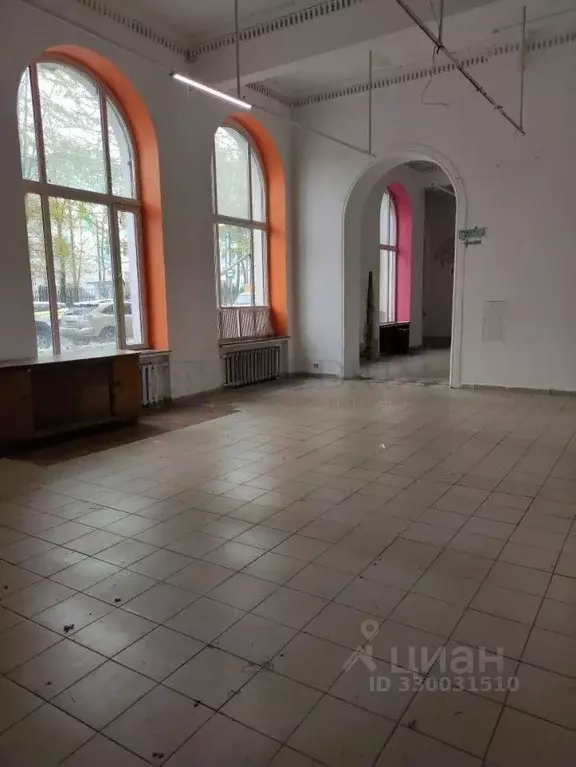 Помещение свободного назначения в Москва Саратовская ул., 14/1 (570 м) - Фото 1