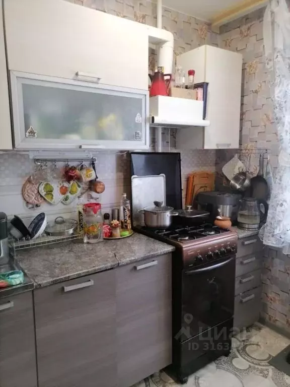 2-к кв. Владимирская область, Владимир ул. Суворова, 6 (49.0 м) - Фото 0