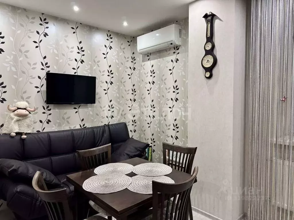 1-к кв. Волгоградская область, Волгоград Пугачевская ул., 5 (53.9 м) - Фото 1