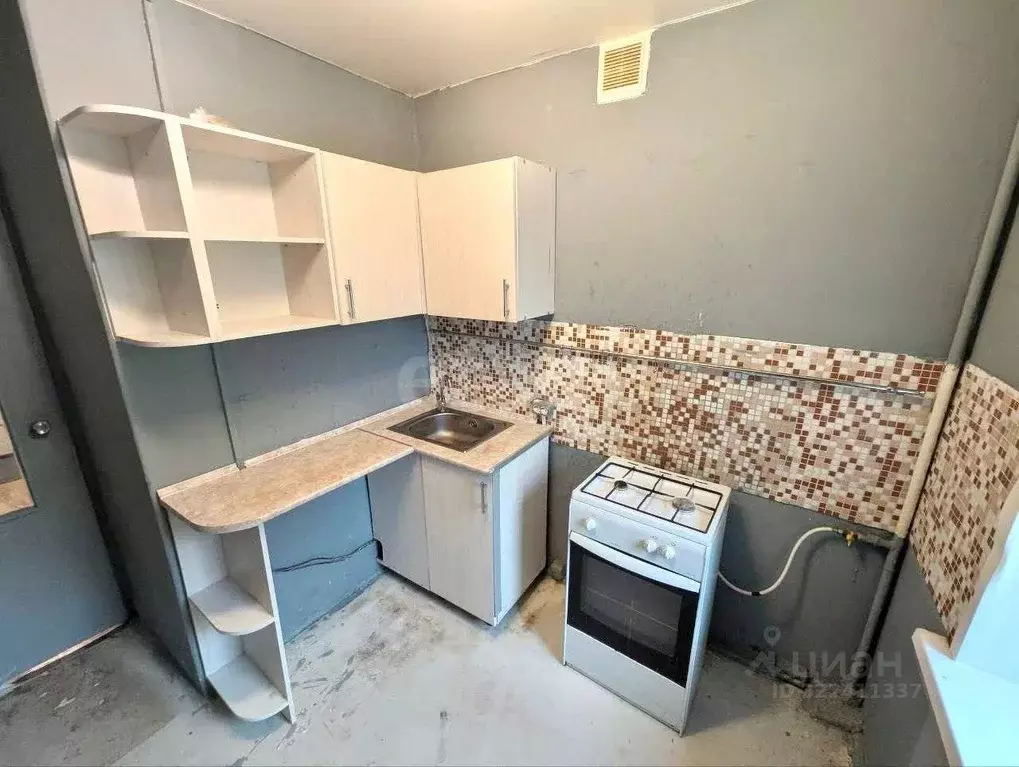 1-к кв. Удмуртия, Ижевск Кооперативная ул., 1 (28.4 м) - Фото 0