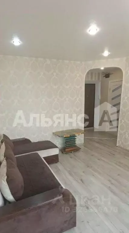 3-к кв. Ростовская область, Шахты просп. Строителей, 38 (60.0 м) - Фото 1