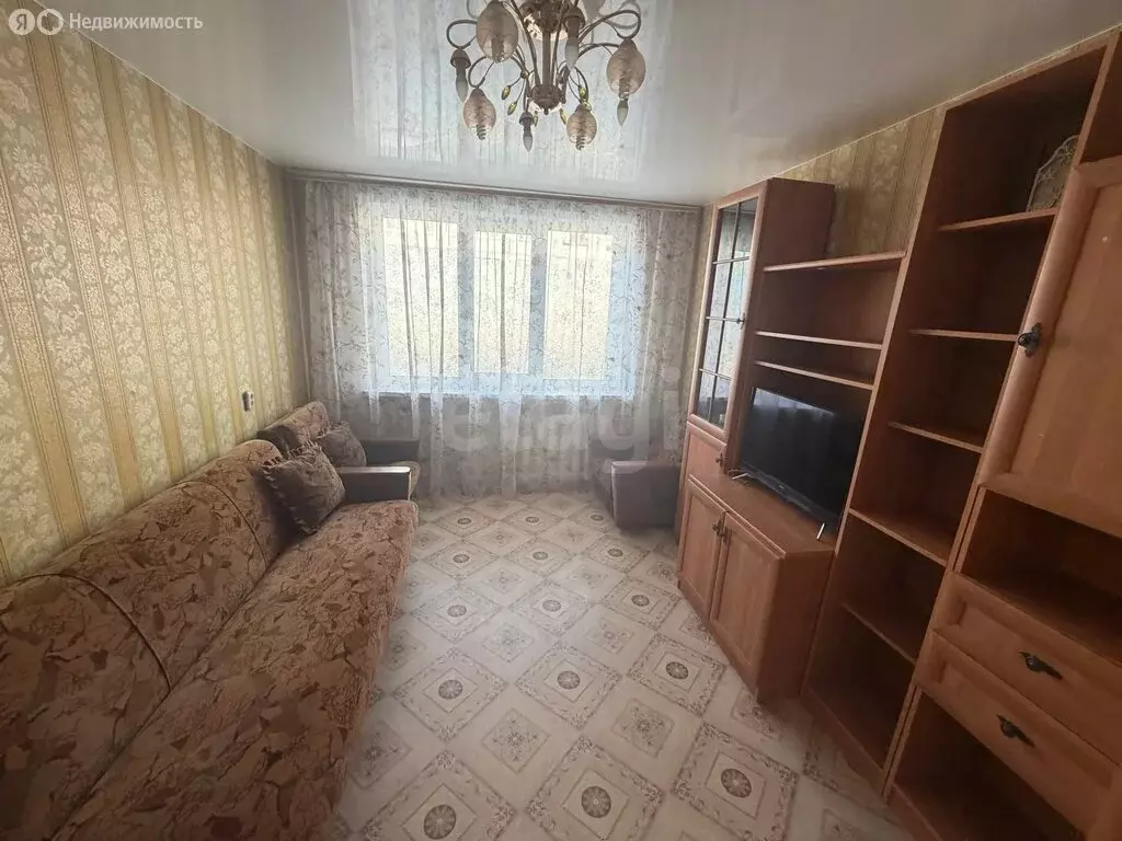3-комнатная квартира: Микунь, Молодёжная улица, 8 (58.8 м) - Фото 2