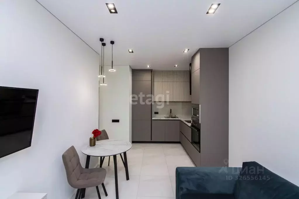 1-к кв. Тюменская область, Тюмень ул. Николая Машарова, 2 (41.5 м) - Фото 1