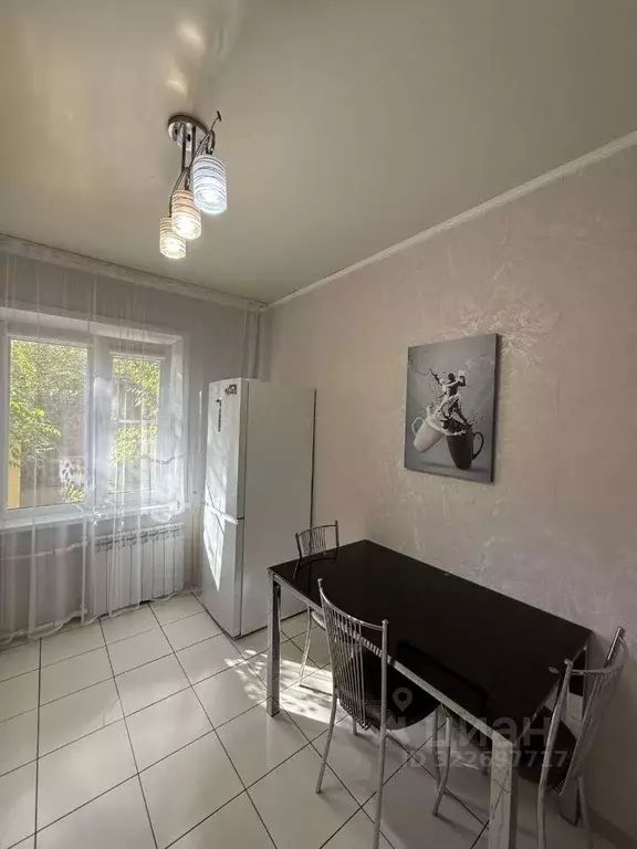 2-к кв. Астраханская область, Астрахань ул. Куликова, 64 (72.4 м) - Фото 2