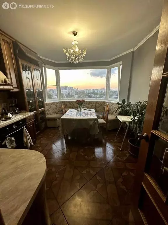3-комнатная квартира: Москва, 3-я Институтская улица, 17 (80 м) - Фото 0