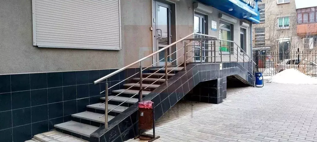 Помещение свободного назначения в Свердловская область, Екатеринбург ... - Фото 0