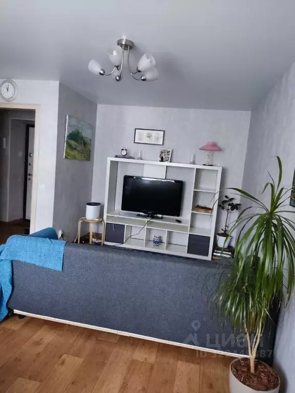 2-к кв. Омская область, Омск просп. Карла Маркса, 29А (45.0 м) - Фото 1