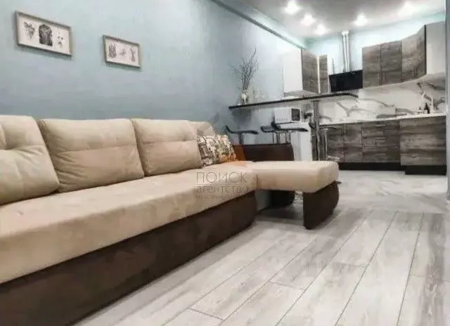 2-к кв. Кировская область, Киров Октябрьский просп., 117 (50.0 м) - Фото 1