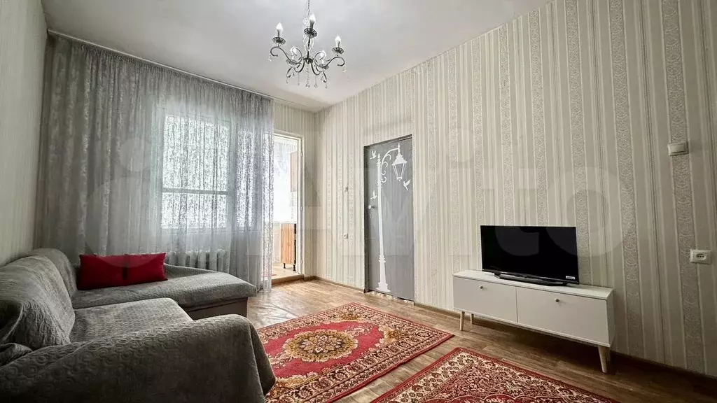 2-к. квартира, 61 м, 1/5 эт. - Фото 0