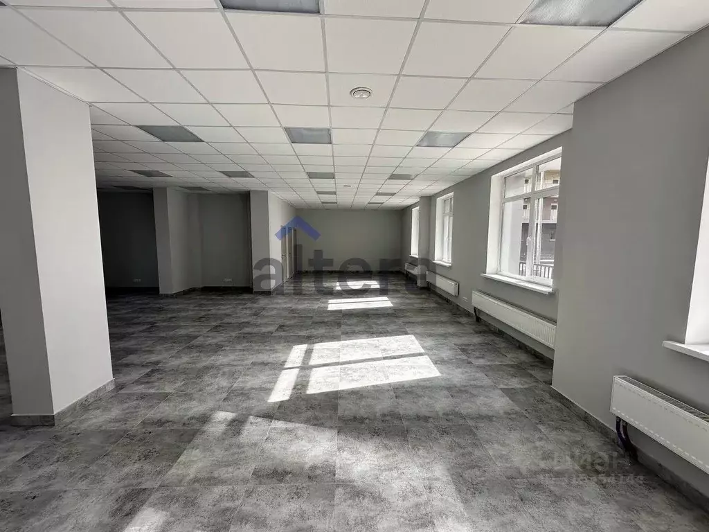 Помещение свободного назначения в Татарстан, Казань Тэцевская ул., 4 ... - Фото 1