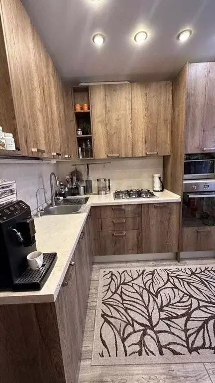 3-к кв. Ямало-Ненецкий АО, Новый Уренгой Юбилейный мкр, 1/1 (70.0 м) - Фото 2