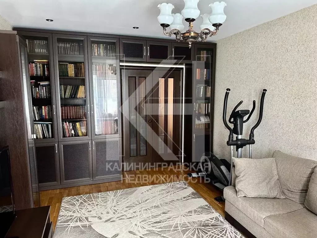 3-к кв. Калининградская область, Калининград ул. Олега Кошевого, 22 ... - Фото 2