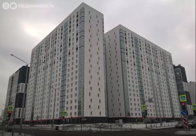 1-комнатная квартира: Тюмень, улица Валентины Трофимовой, 6 (36.2 м) - Фото 1