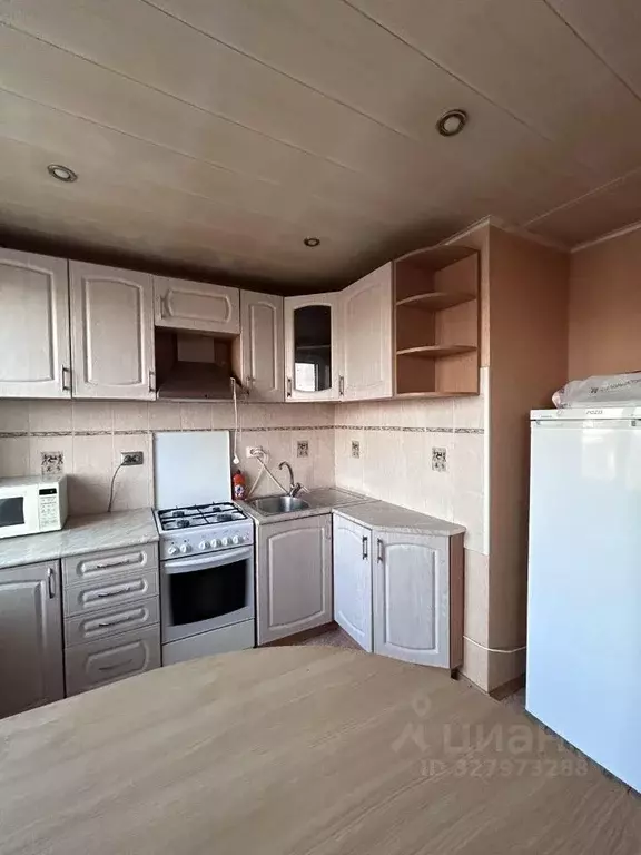 3-к кв. Оренбургская область, Новотроицк просп. Металлургов, 42 (61.0 ... - Фото 1