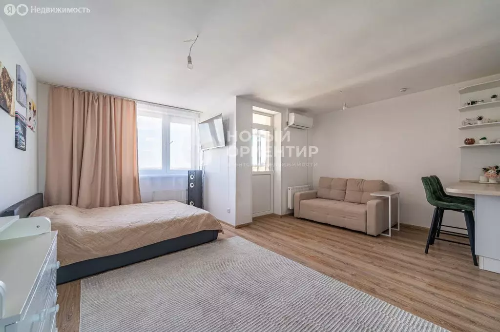 Квартира-студия: Екатеринбург, улица Спутников, 16/4 (36.1 м) - Фото 0
