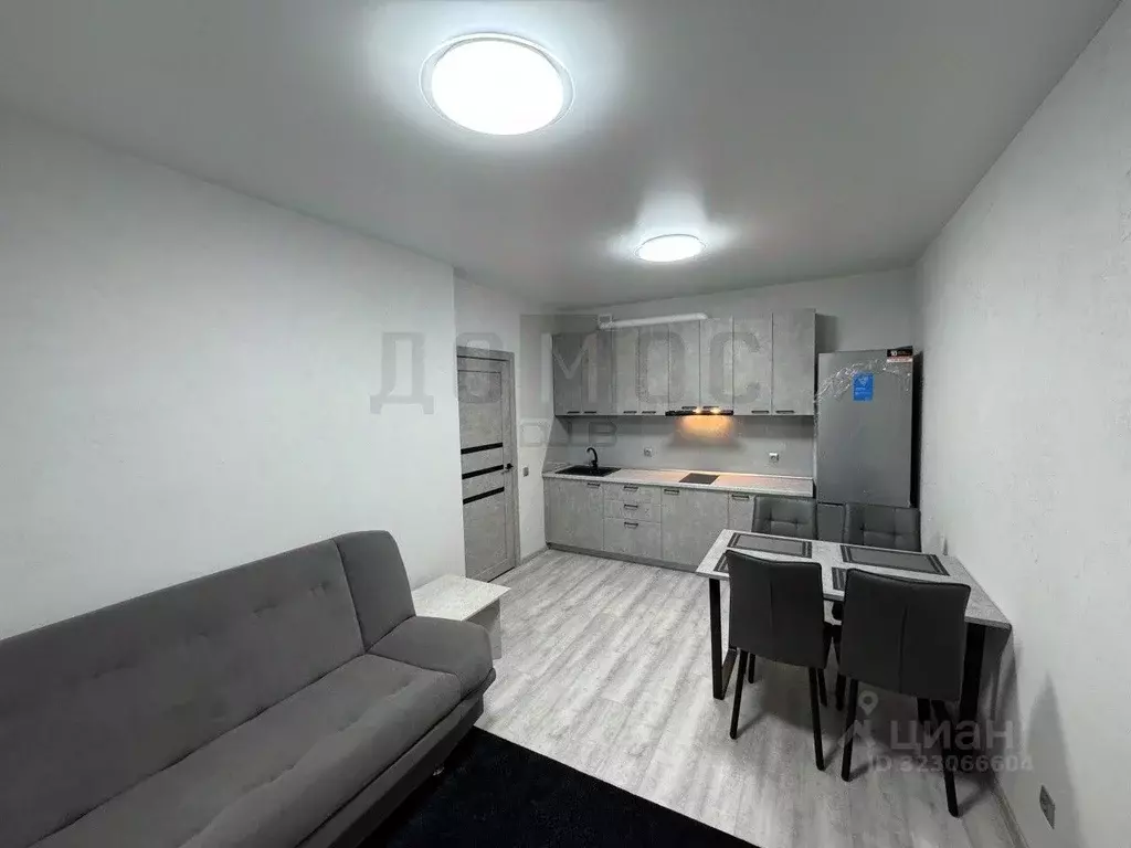 1-к кв. Свердловская область, Екатеринбург ул. Чемпионов, 5 (39.1 м) - Фото 2