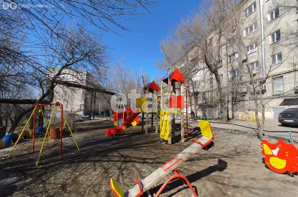 2-комнатная квартира: Саратов, Высокая улица, 23 (43 м) - Фото 1