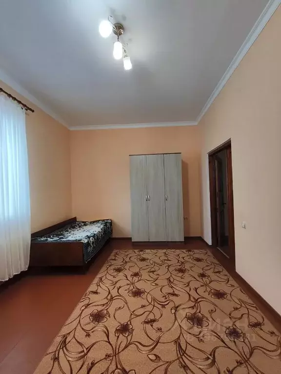 Комната Крым, Симферополь ул. Амет-Хана Султана, 60 - Фото 1