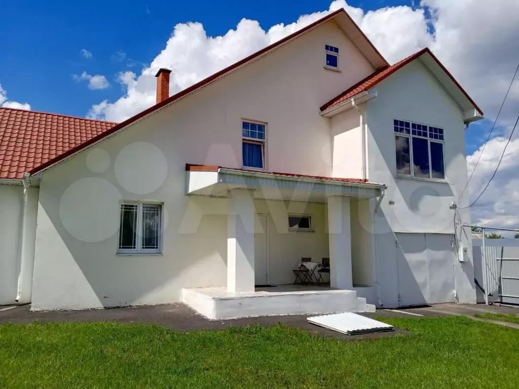 Дом 220 м на участке 28,4 сот. - Фото 0