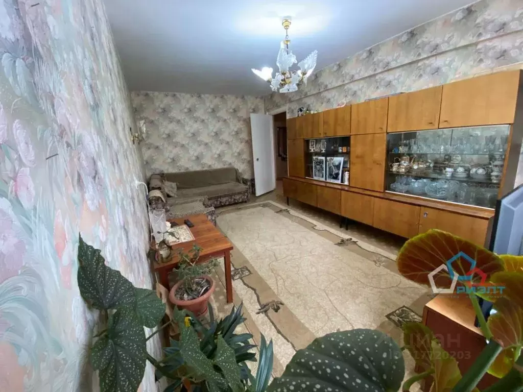 3-к кв. Омская область, Омск ул. 3-я Молодежная, 52 (63.2 м) - Фото 1