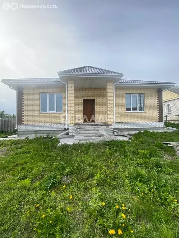Дом в село Супонево, 1-я улица Урицкого, 20 (151 м) - Фото 0