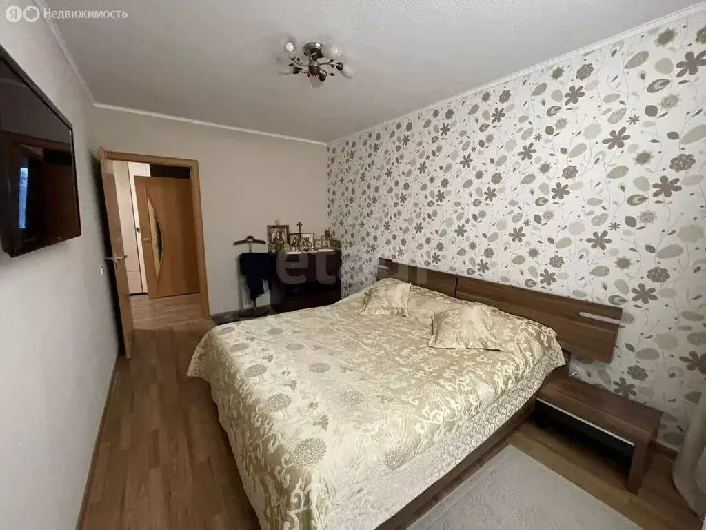 3-комнатная квартира: Новый Уренгой, район Северная Жилая Часть, ... - Фото 1