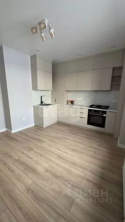 3-к кв. Адыгея, Майкоп 7-й пер., 14 (75.1 м) - Фото 1