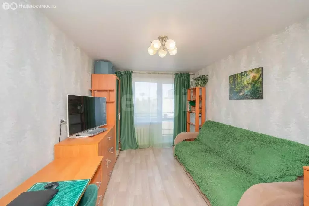 3-комнатная квартира: Пермь, Пермская улица, 160 (60.1 м) - Фото 1