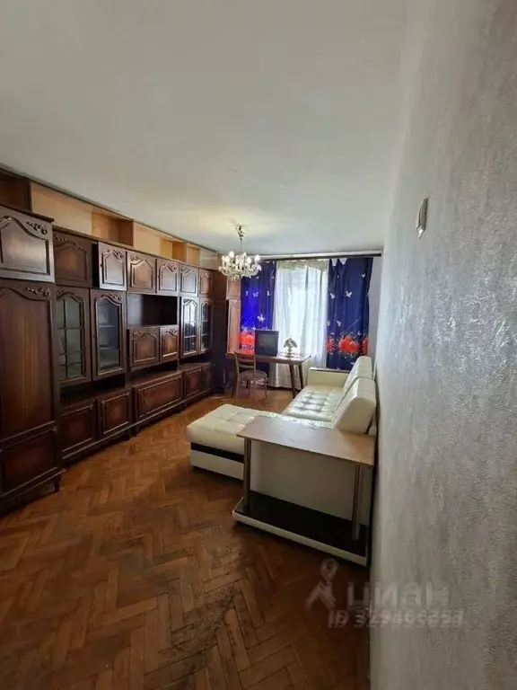 2-к кв. Московская область, Лобня ул. Чкалова, 5 (42.0 м) - Фото 2