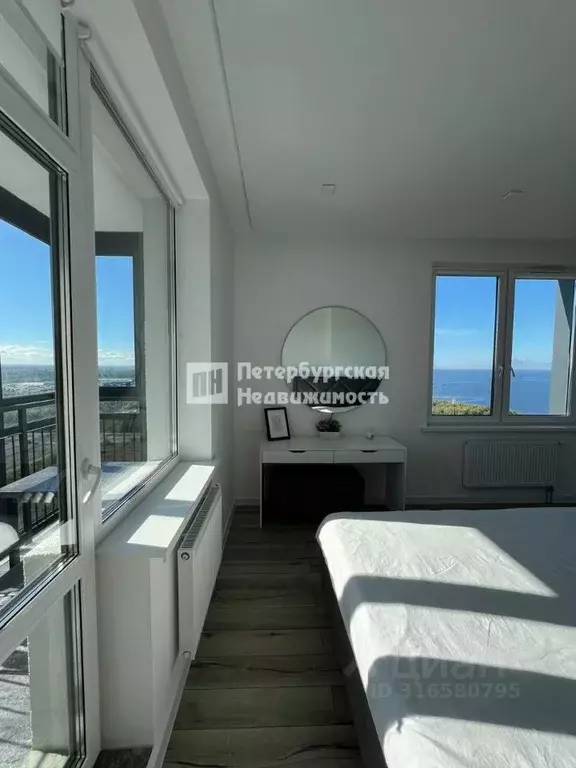 2-к кв. Санкт-Петербург просп. Героев, 35 (56.0 м) - Фото 0