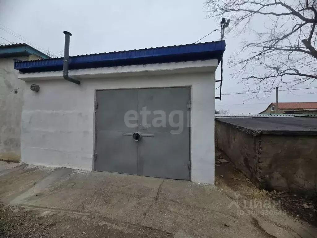 Гараж в Крым, Саки ул. Гайнутдинова (44 м) - Фото 0