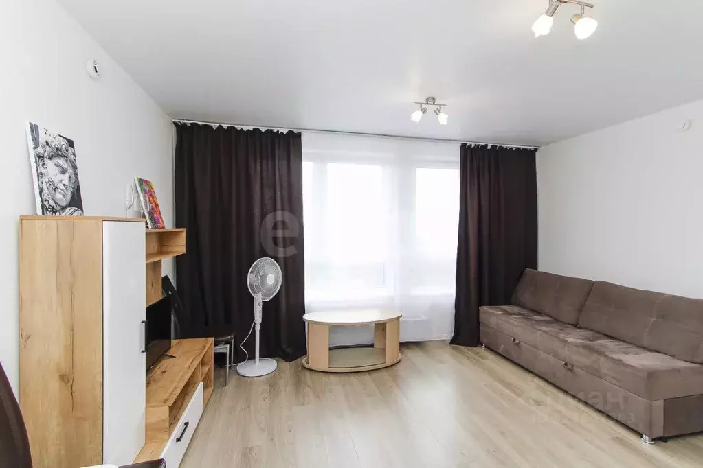 Студия Тюменская область, Тюмень Полевая ул., 117к3 (27.2 м) - Фото 1