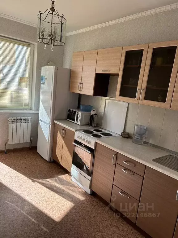 2-к кв. Белгородская область, Старый Оскол Макаренко мкр, 15 (60.0 м) - Фото 1